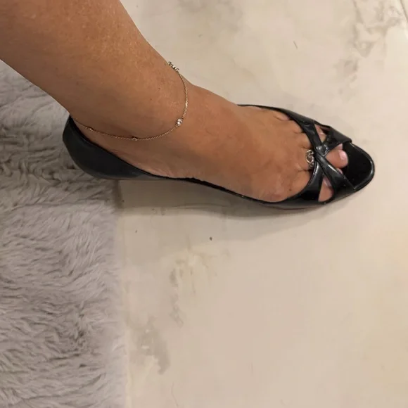 👠 CHRISTIAN LOUBOUTIN Pretty, black patent leather Open-Toe Women's Shoes 38